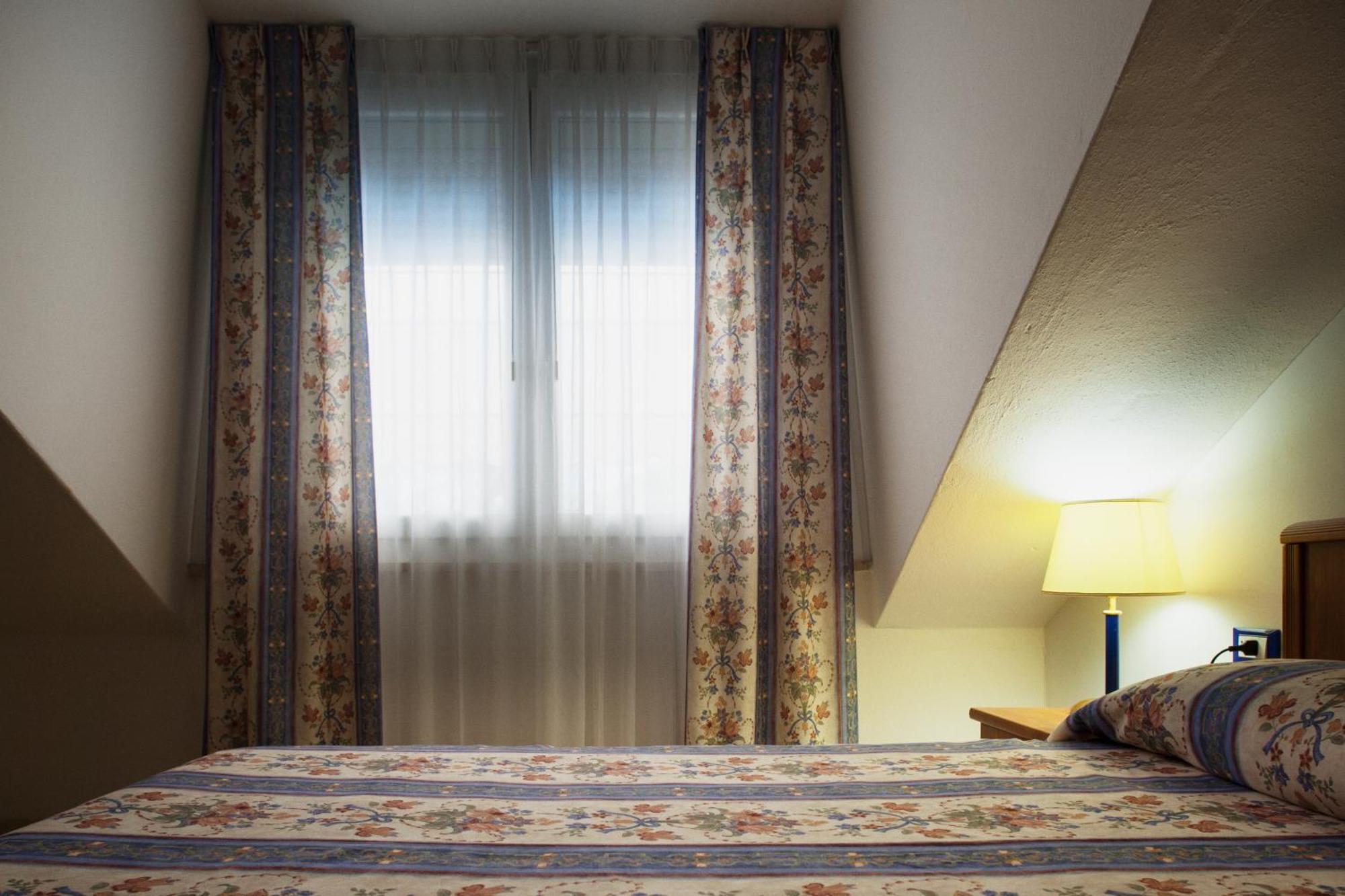 Hotel Caracas Lignano Sabbiadoro Eksteriør billede